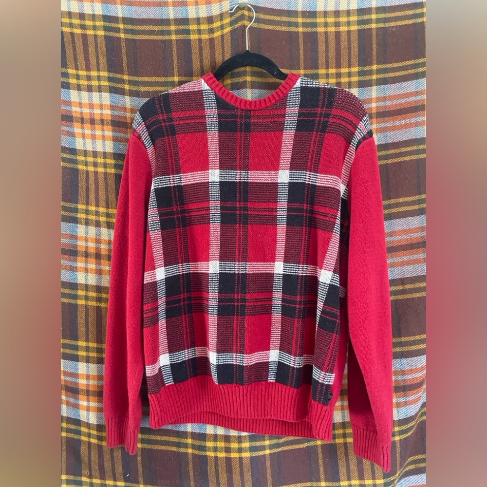 Red/multicolored plaid sweater